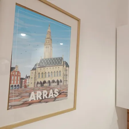 Au Detour Du Beffroi Apartment Arras Exterior photo